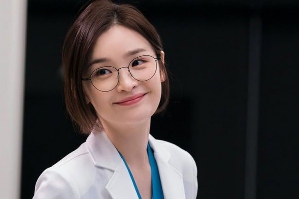 Profil dan 6 Fakta Jeon Mi-Do, Pemeran Drama Hospital Playlist